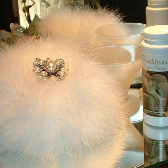 White Ruffles ~ 6 oz Scented Dusting Powder w/ Puff & Glass Stand by Ren… - Picture 2 of 7